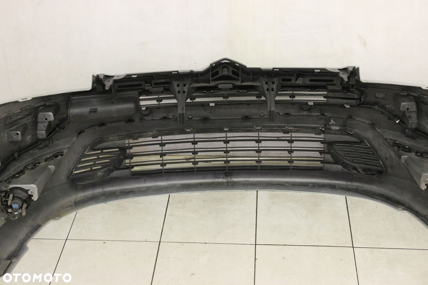 ZDERZAK PRZÓD CITROEN C4 GRAND PICASSO 06R- EZR EZRC - KOD LAKIERU - 14