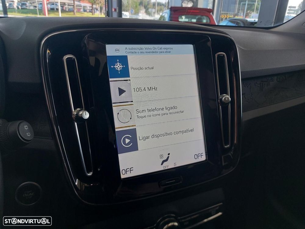 Volvo XC 40 1.5 T5 PHEV Momentum Plus - 36