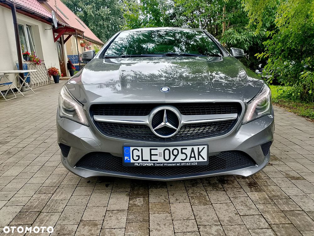 Mercedes-Benz CLA 200 7G-DCT SCORE - 2