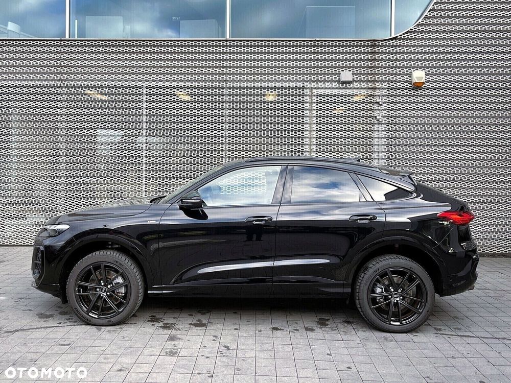 Audi Q5 Sportback - 28