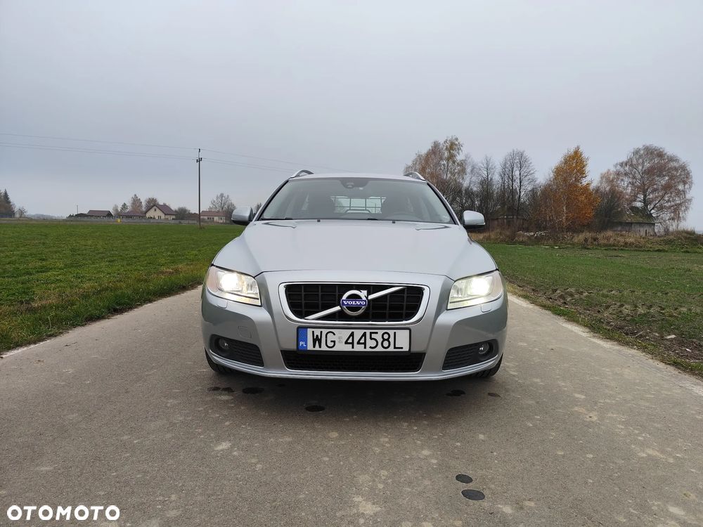 Volvo V70 D3 Summum - 4