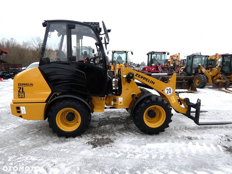 Zeppelin ZL35 ( Atlas AR380 ) 2024r / Powystawowa z Niemiec / Miniładowarka / - 6