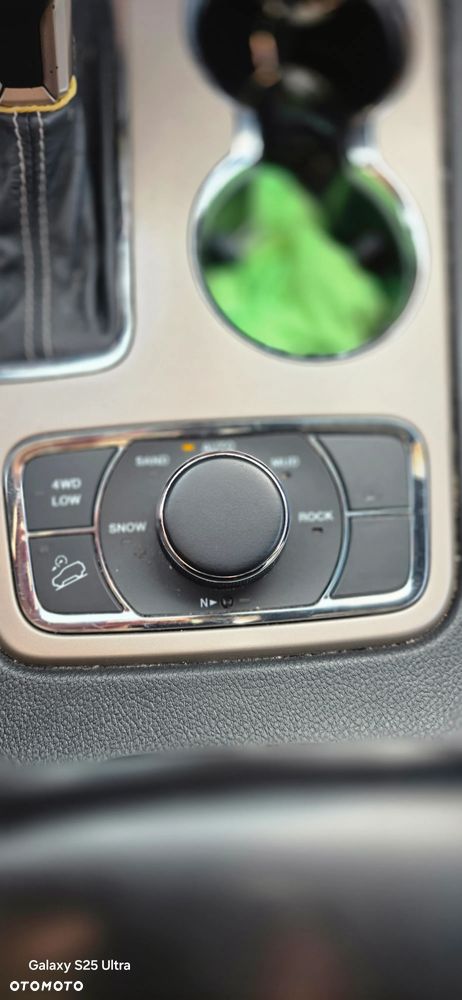 Jeep Grand Cherokee - 8