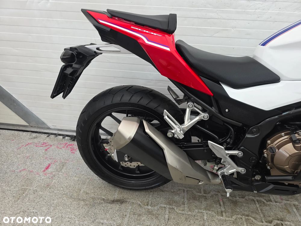 Honda CB - 11