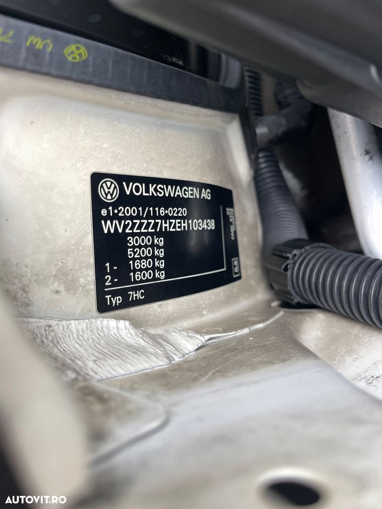 Volkswagen Caravelle - 40