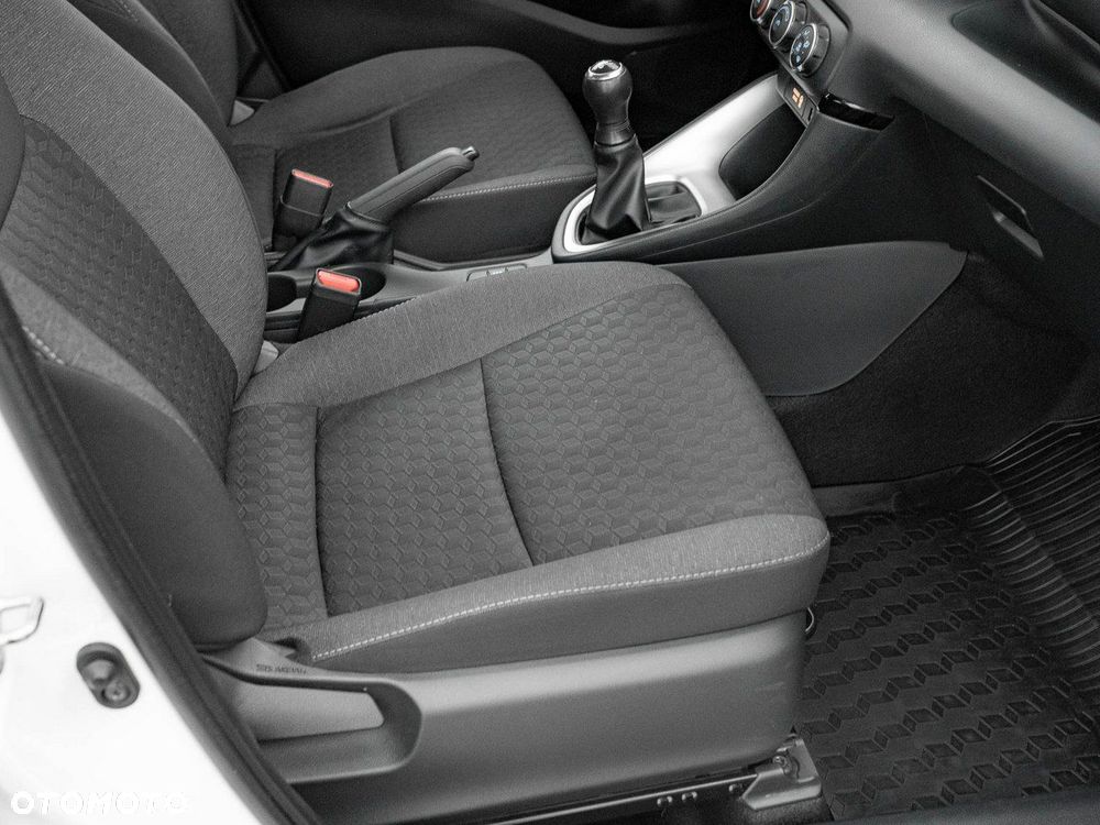 Toyota Yaris 1.0 Comfort - 31