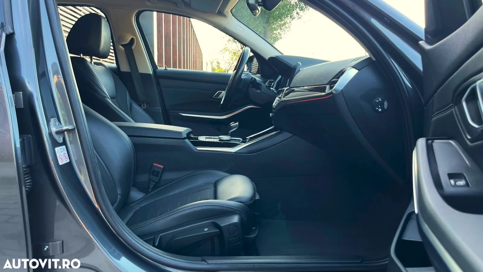 BMW Seria 3 320d Touring Aut. Sport Line - 22