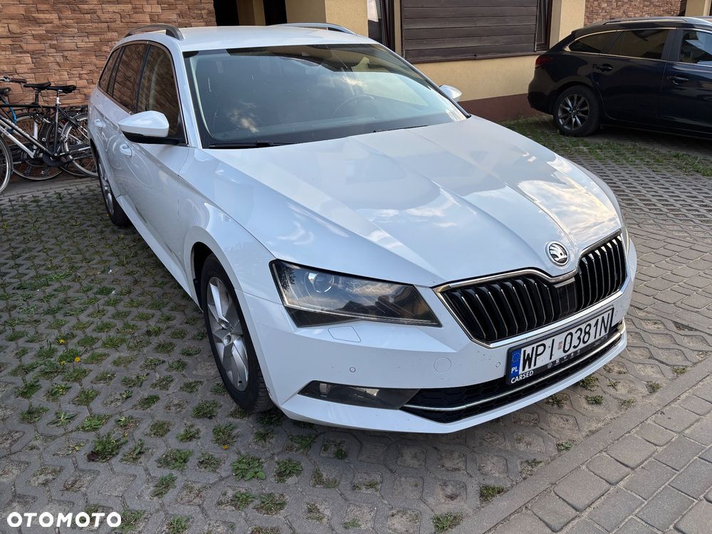 Skoda Superb 2.0 TDI Ambition DSG7 - 3
