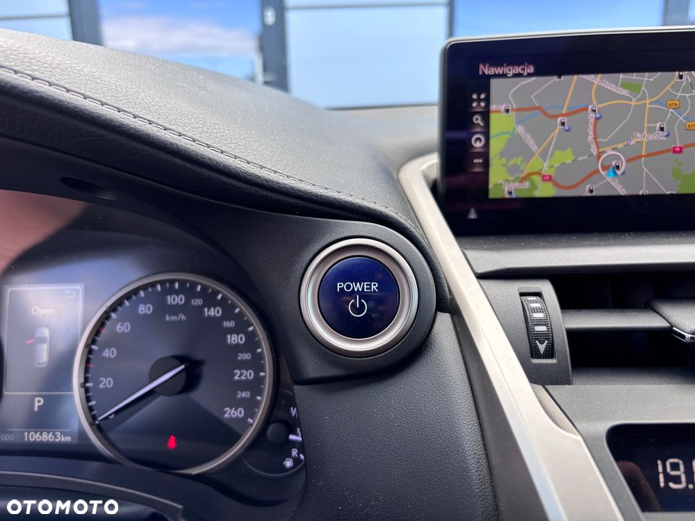 Lexus NX 300h E-FOUR Executive Line - 24