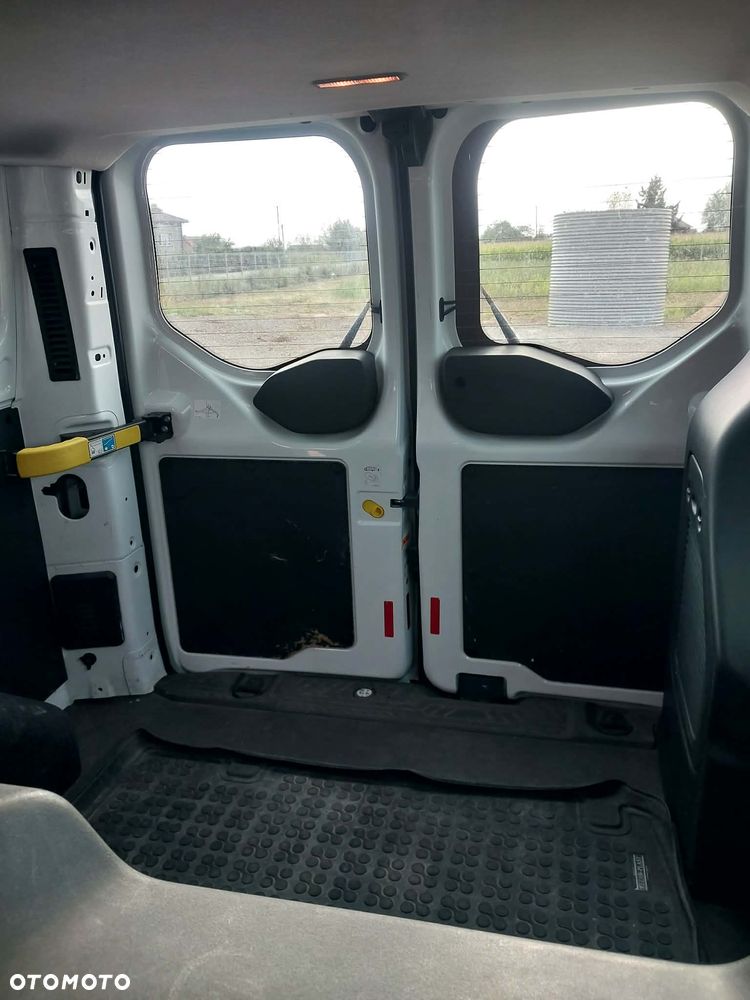Ford Transit Custom - 10