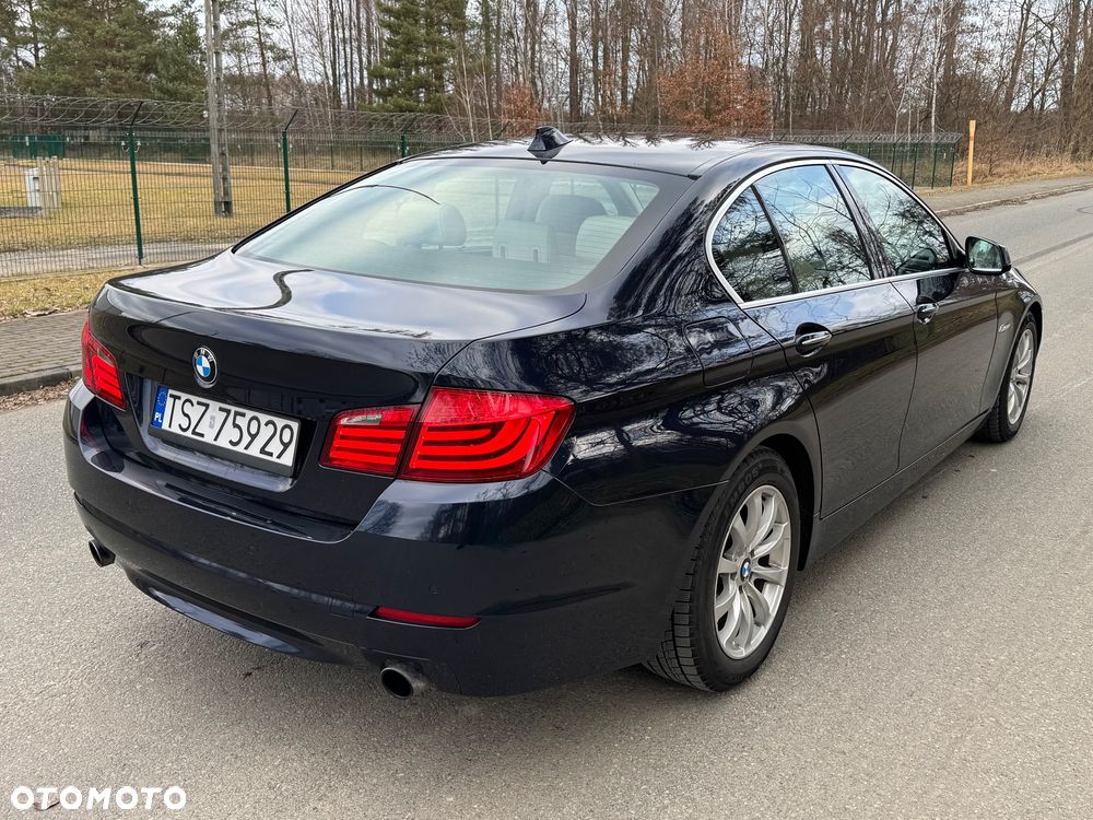 BMW Seria 5 535d Sport-Aut Luxury Line - 3