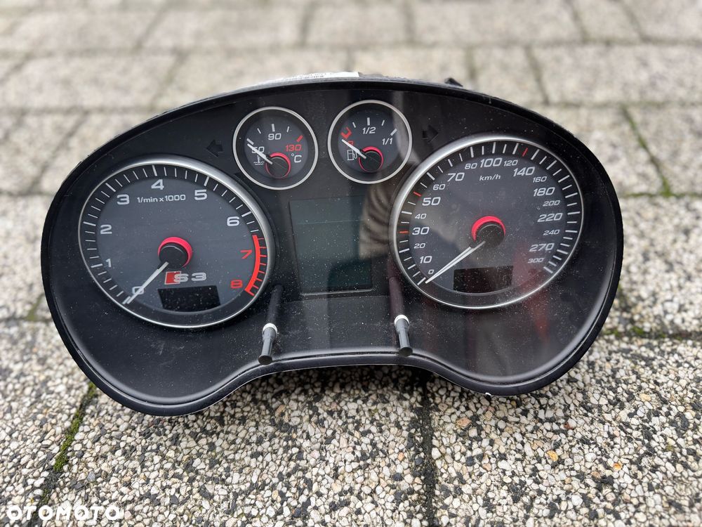 AUDI S3 8P LICZNIK ZEGARY EUROPA 8P0920931C - 1