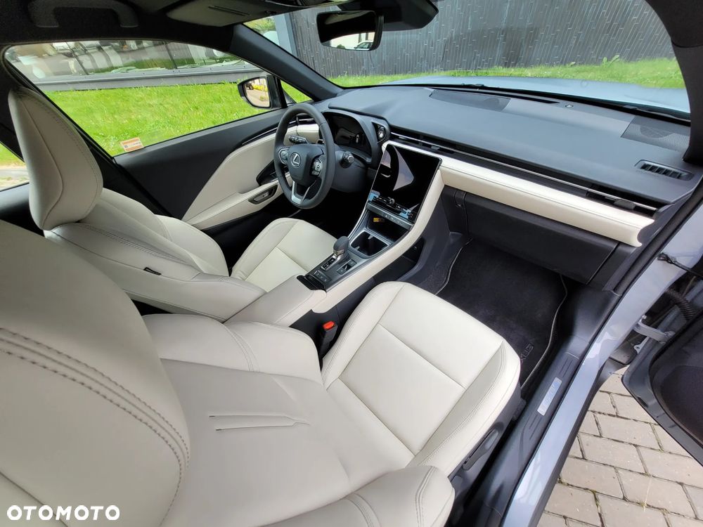 Lexus LBX 1.5 Hybrid Elegant - 4