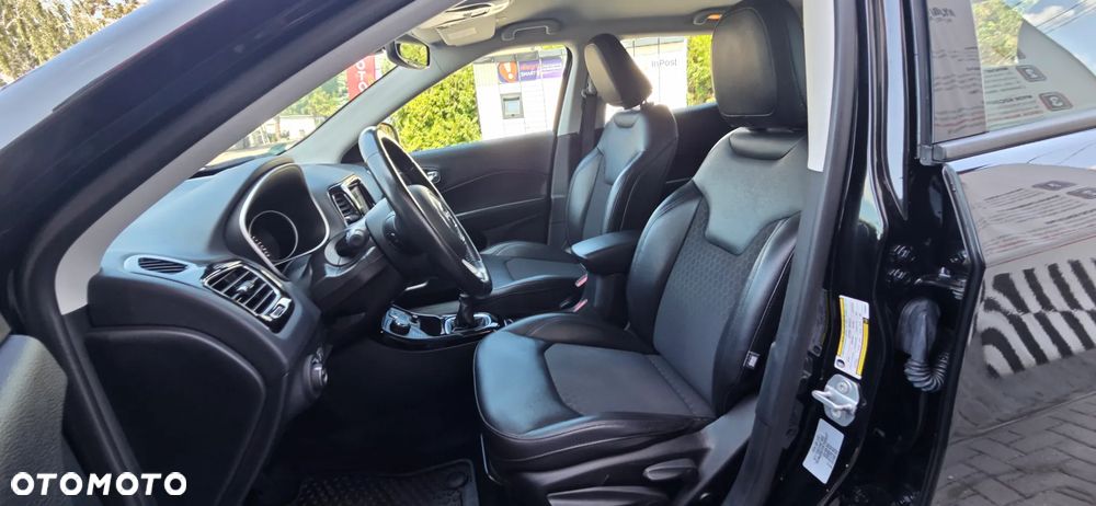 Jeep Compass 2.0 MultiJet Active Drive Longitude - 28