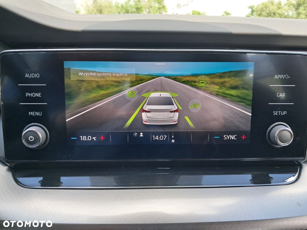 Skoda Octavia 2.0 TDI Ambition DSG - 19