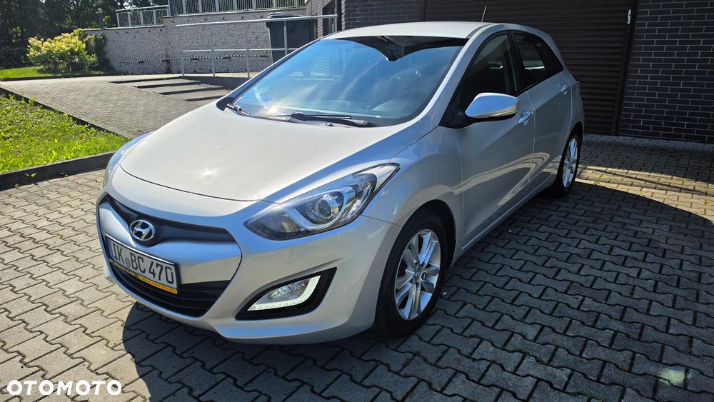 Hyundai i30 1.4 Fifa World Cup Edition - 23