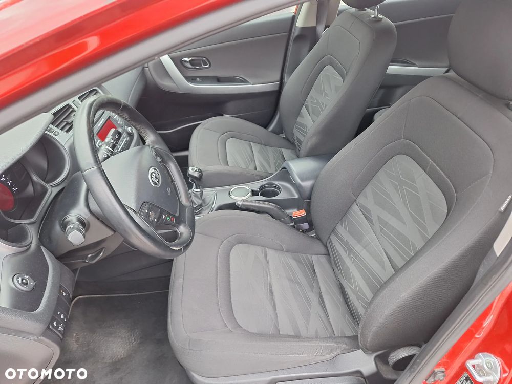 Kia Ceed 1.4 CVVT Edition 7 - 10