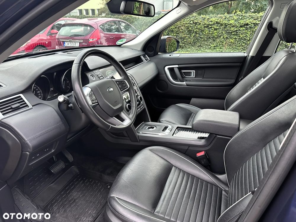Land Rover Discovery Sport D180 R-Dynamic HSE - 18