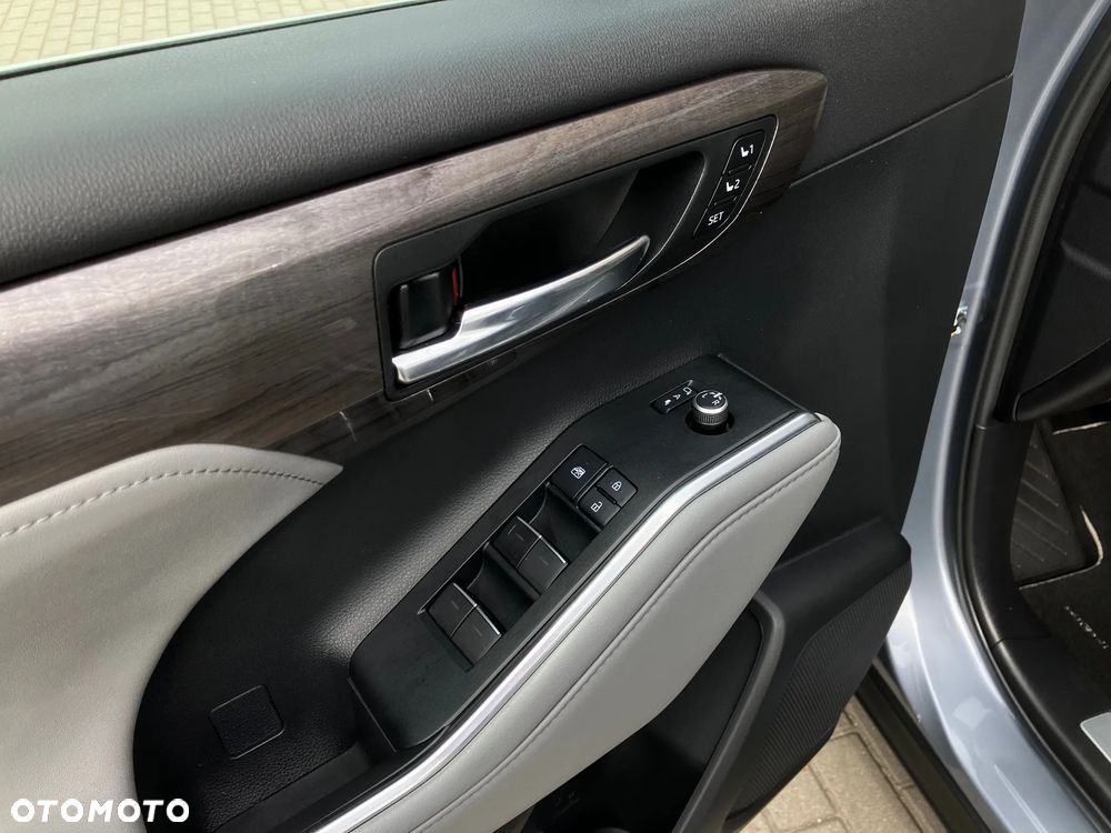Toyota Highlander 2.5 Hybrid Prestige - 35