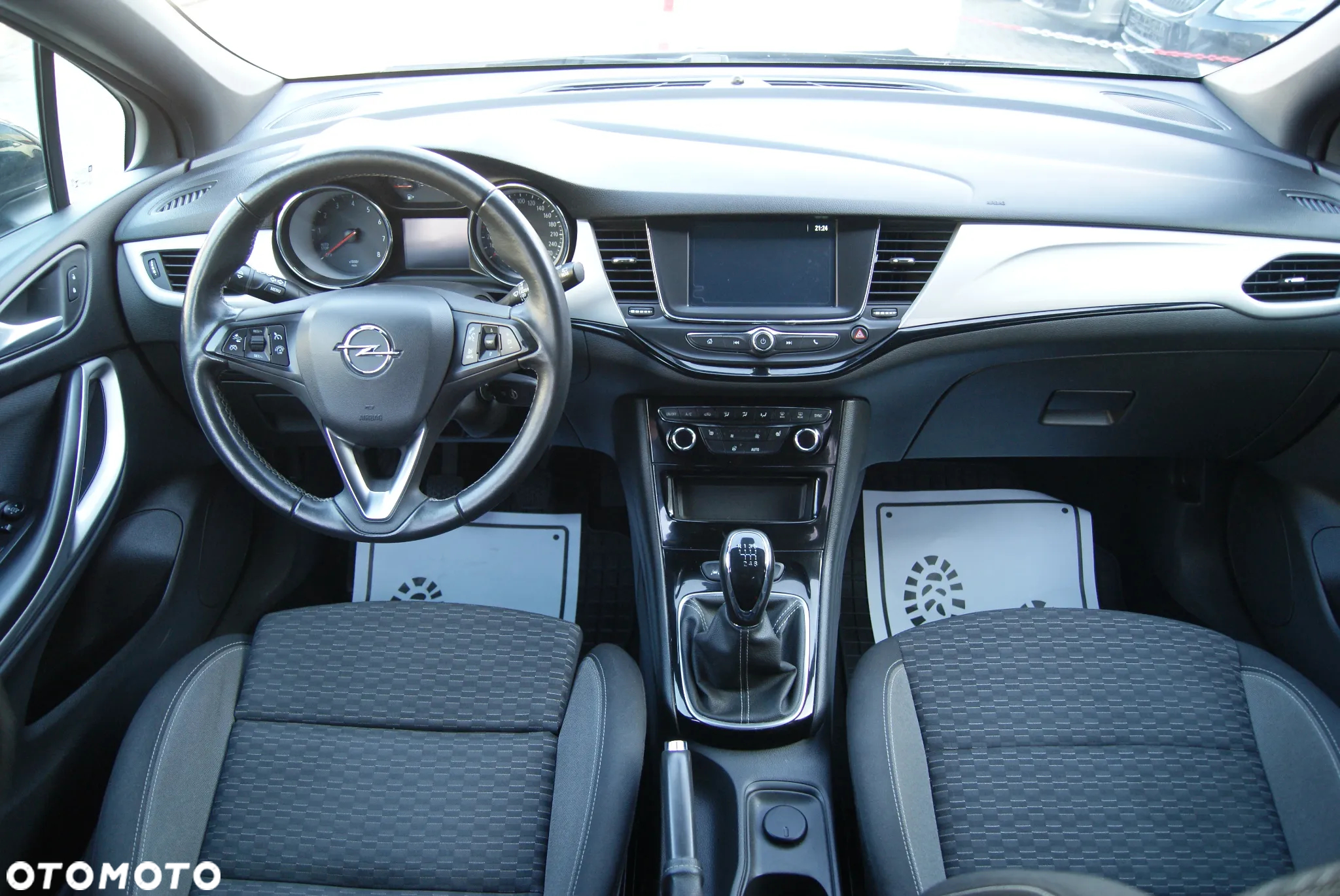 Opel Astra V 1.2 T GS Line S&S - 15