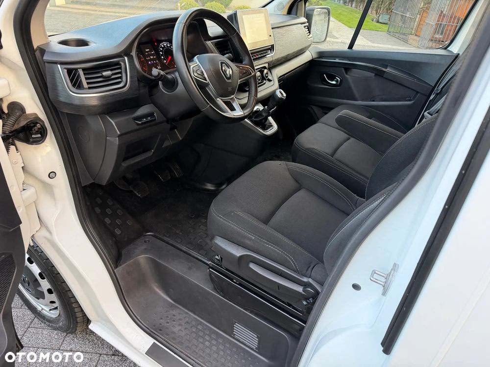 Renault trafic - 18
