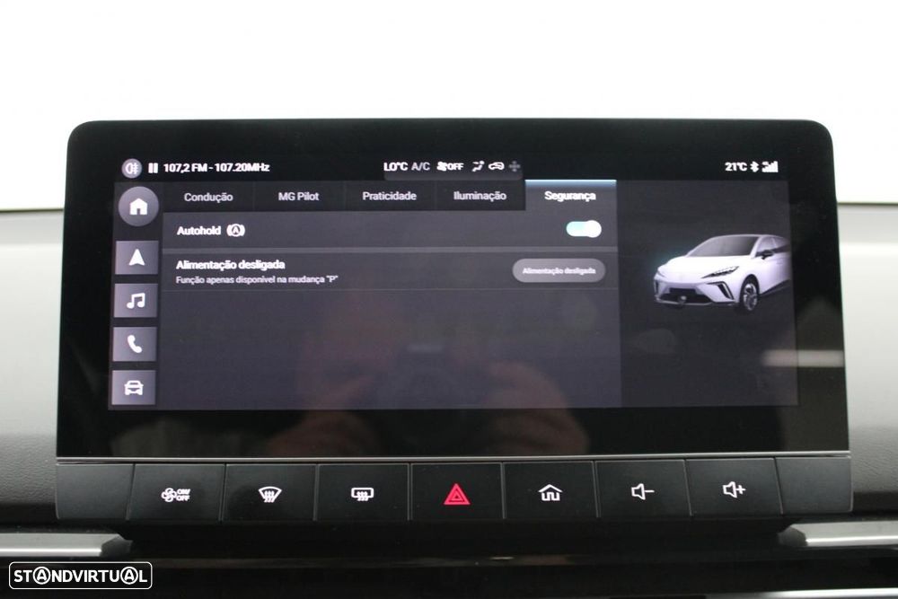 MG MG4 64 kWh Luxury - 28