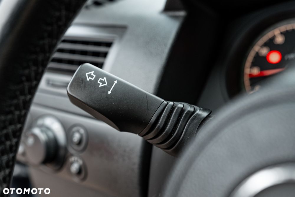 Opel Astra 1.4 Elegance - 32