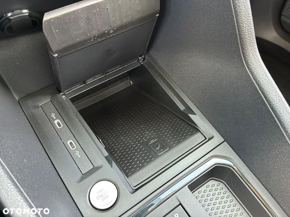 Volkswagen Caddy 2.0 TDI PanAmericana DSG - 32