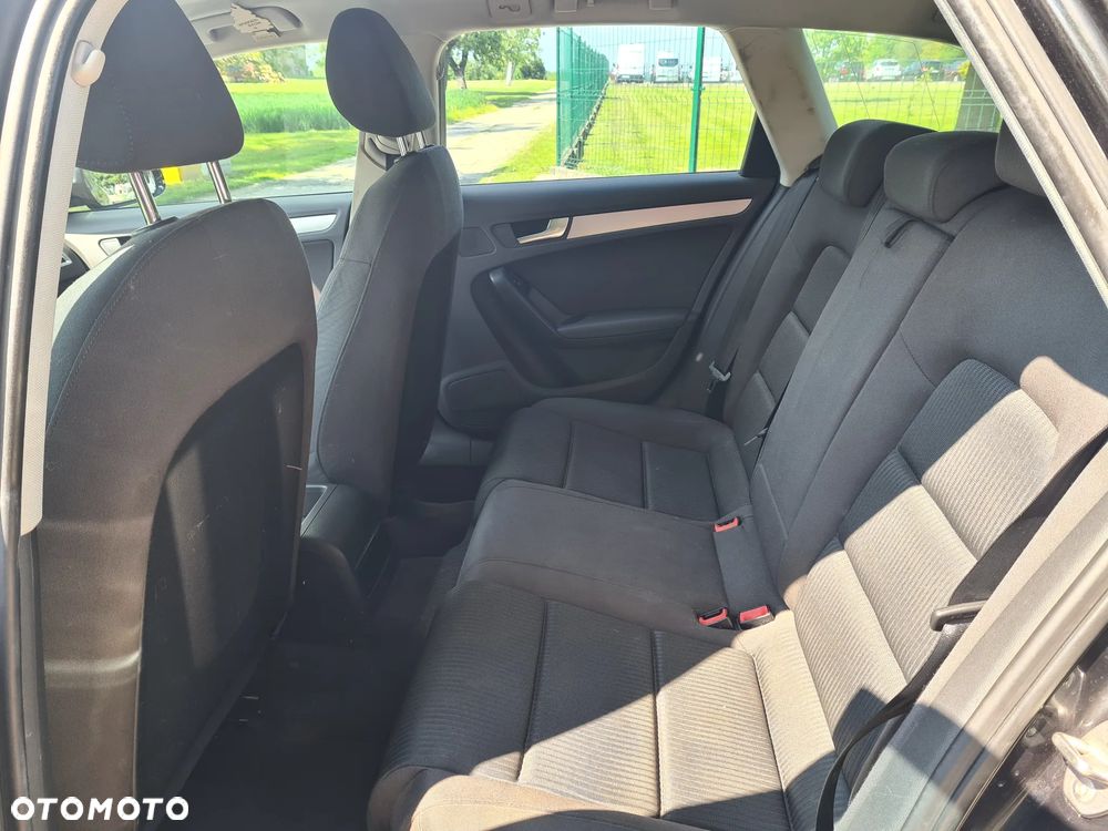 Audi A4 Avant - 12