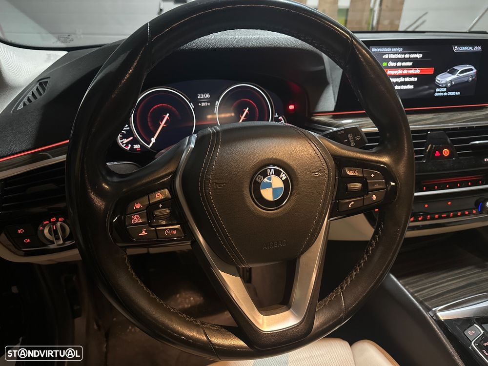 BMW 530 d Auto - 13