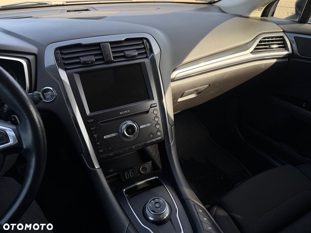 Ford Mondeo 2.0 EcoBlue Titanium - 13