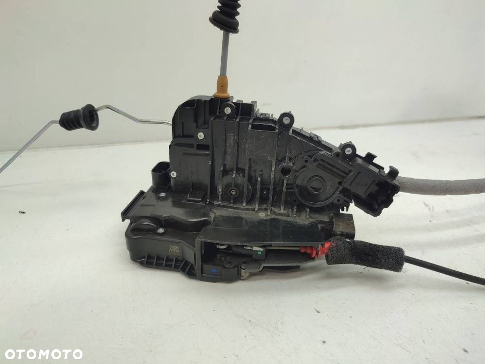 ZAMEK PRZÓD PRAWY DRZWI KLAMKA DOCIĄG MERCEDES W166 ML A2227200835 - 2