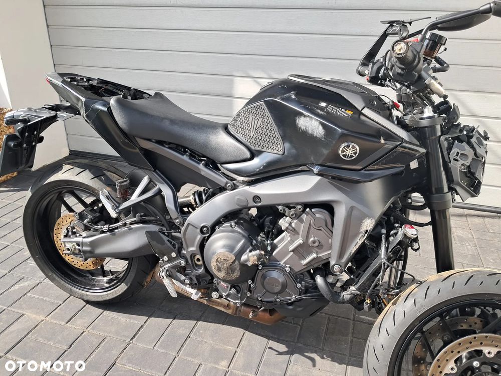 Yamaha MT - 6