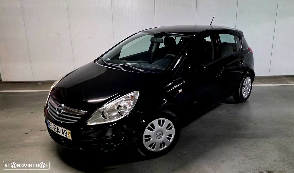 Opel Corsa 1.2 Cosmo - 1