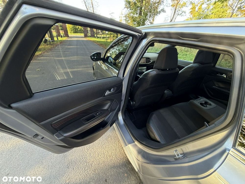 Peugeot 308 - 21
