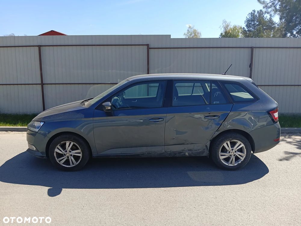 Skoda Fabia - 4