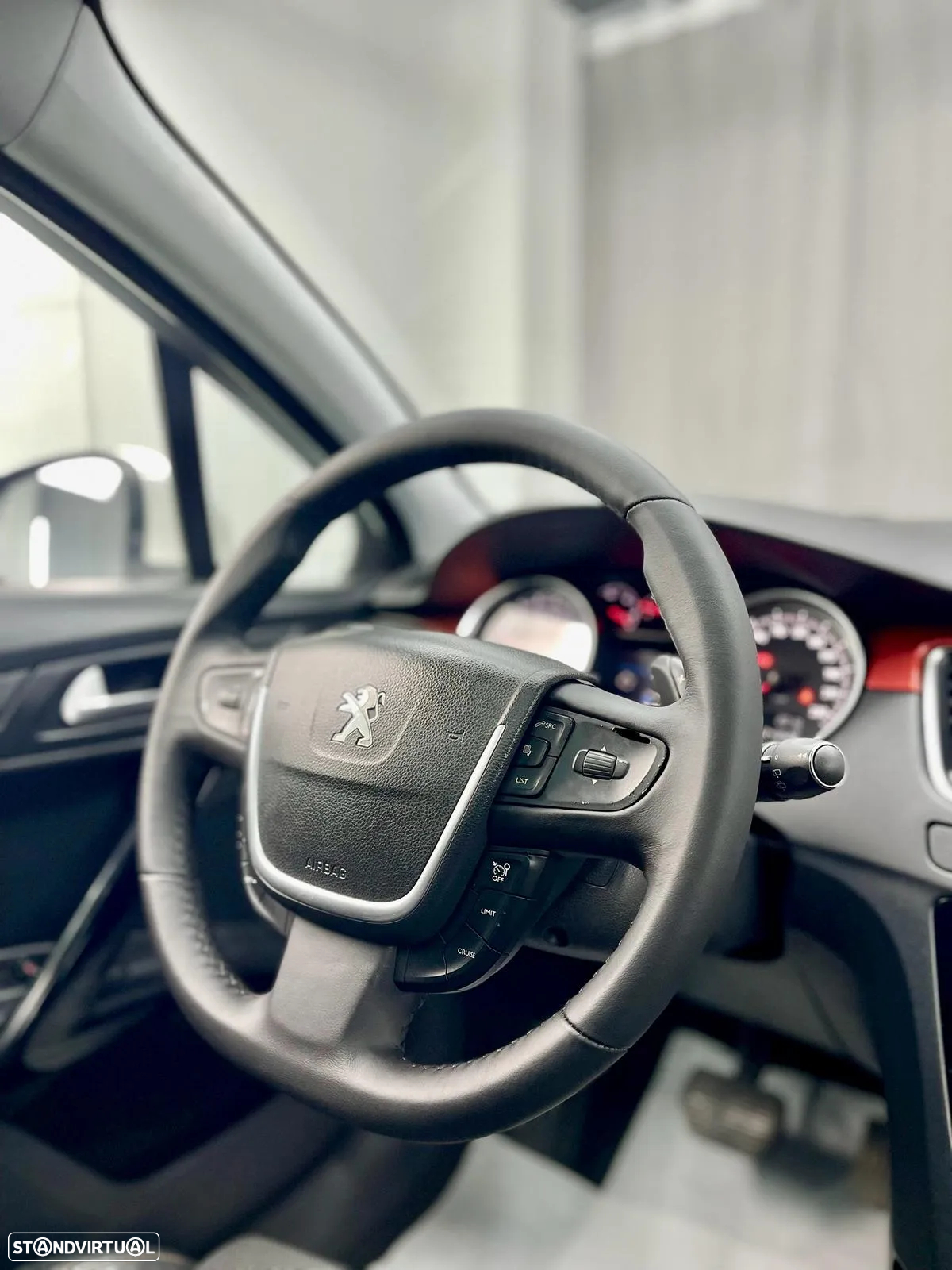Peugeot 508 RXH 2.0 HDi Hybrid4 2-Tronic - 15