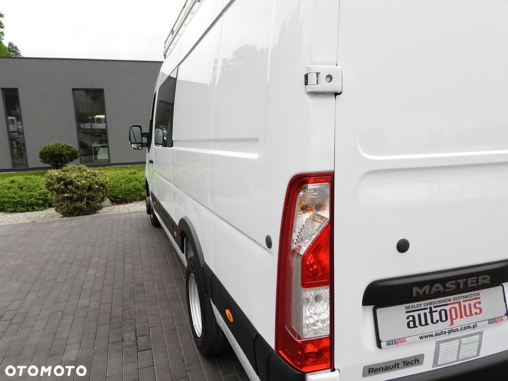 Renault MASTER FURGON BRYGADÓWKA 6 MIEJSC TEMPOMAT LEDY BLIŹNIACZE KOŁA KLIMATYZACJA  165KM - 18