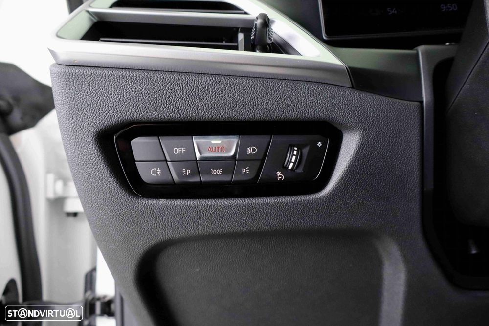 BMW i4 eDrive40 Pack Desportivo M - 18