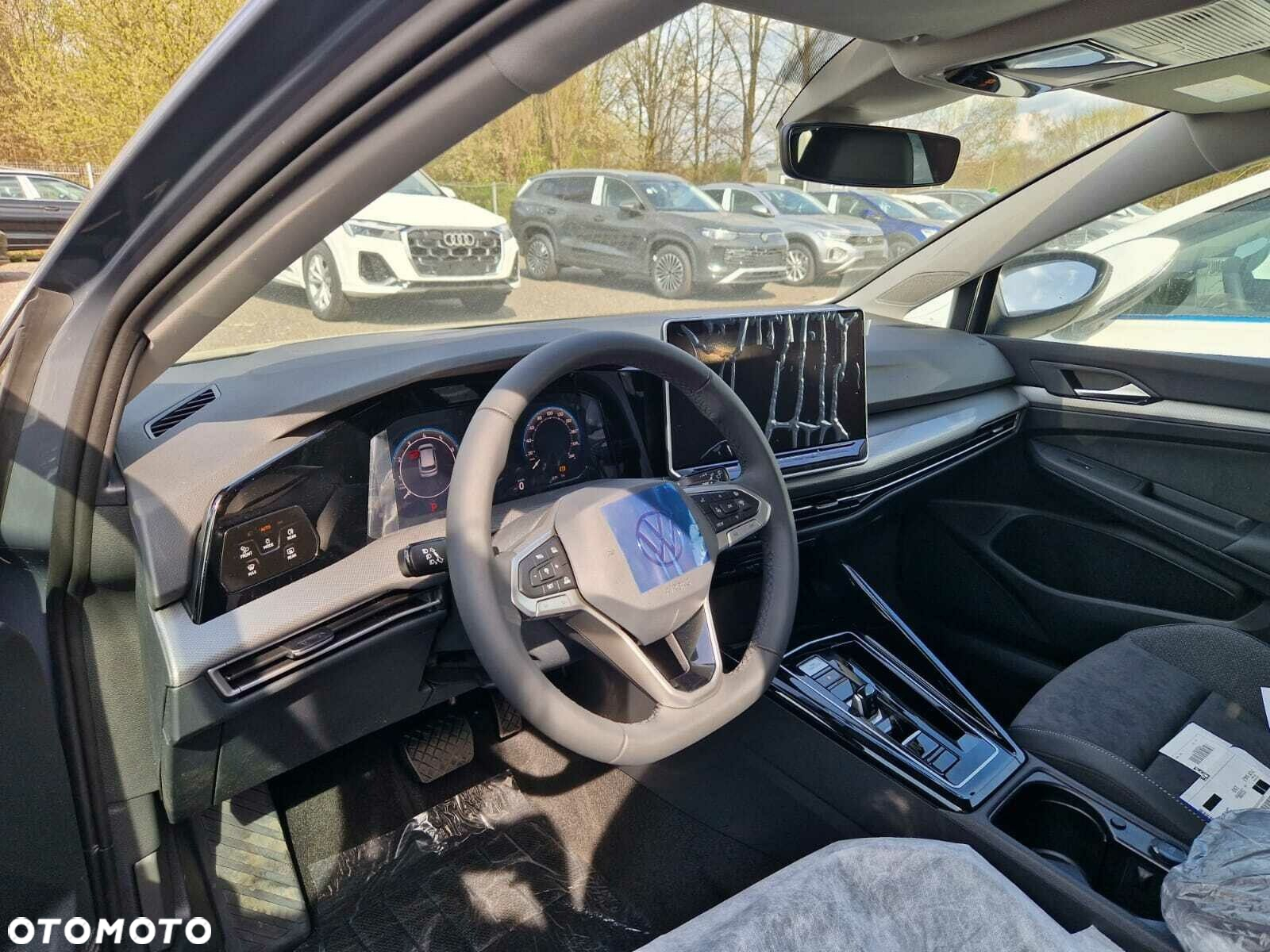 Volkswagen Golf - 7