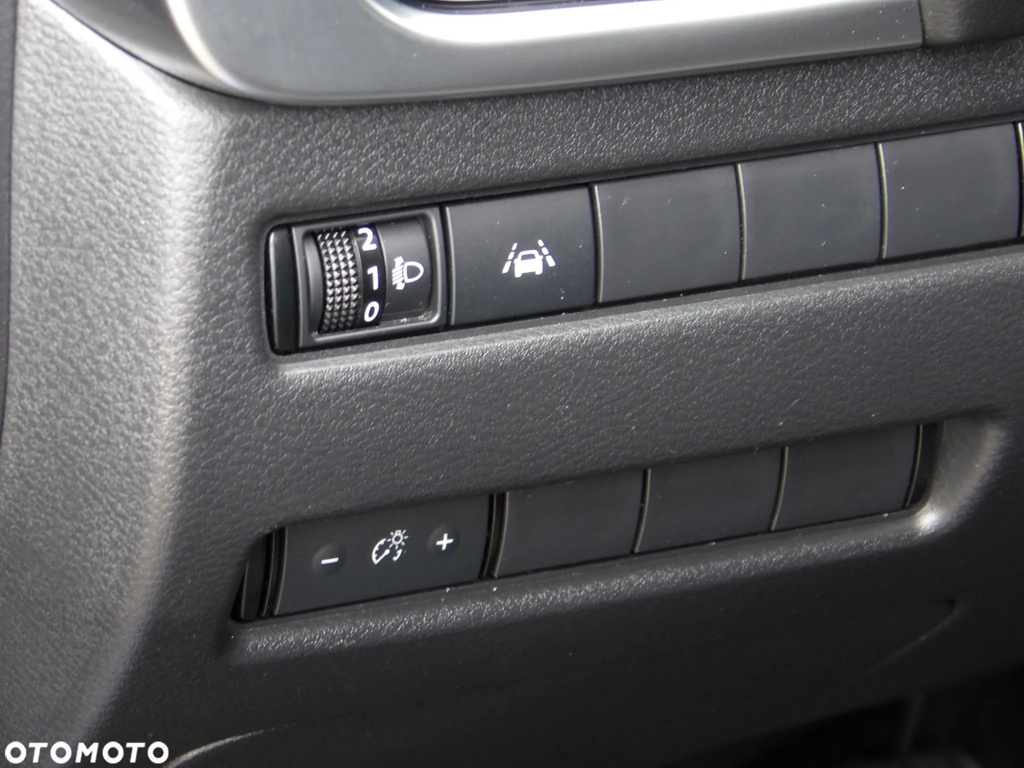 Nissan Qashqai 1.5 e-POWER N-Connecta - 16