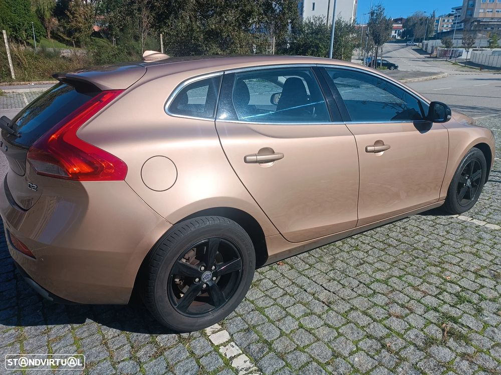 Volvo V40 1.6 D2 Momentum - 6