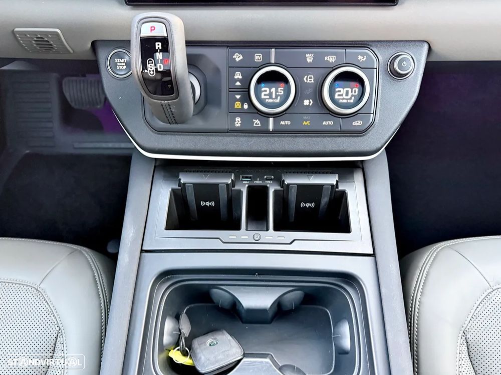 Land Rover Defender 2.0 P400e 110 AWD X-Dynamic HSE - 18