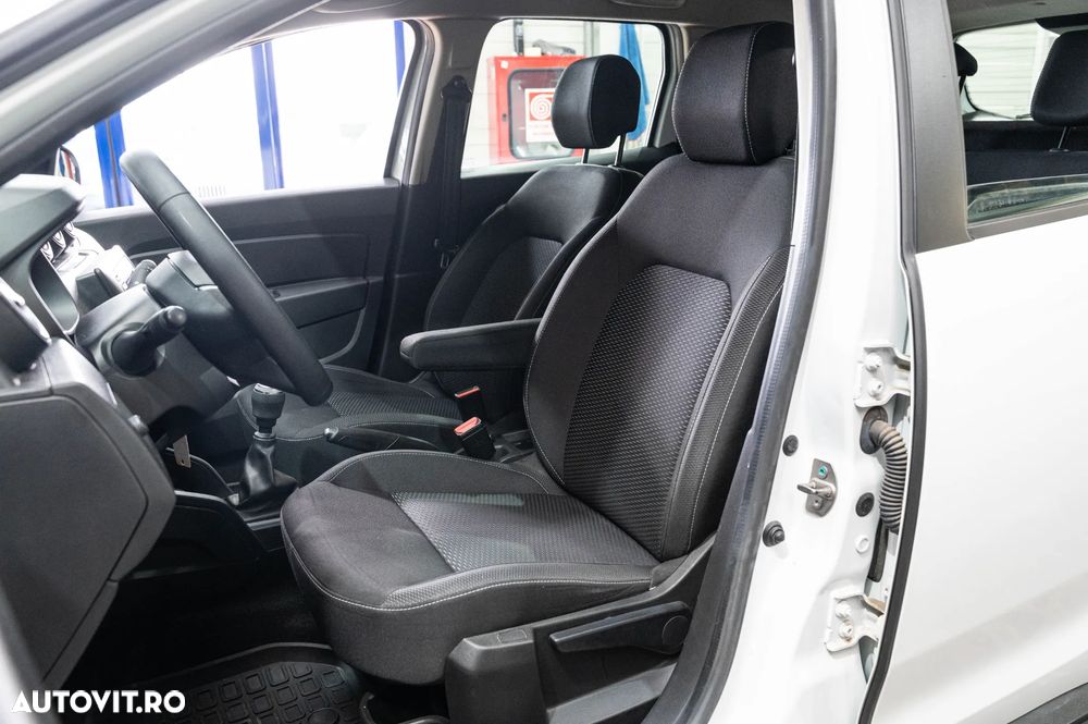 Dacia Duster 1.5 Blue dCi 4WD Comfort - 6