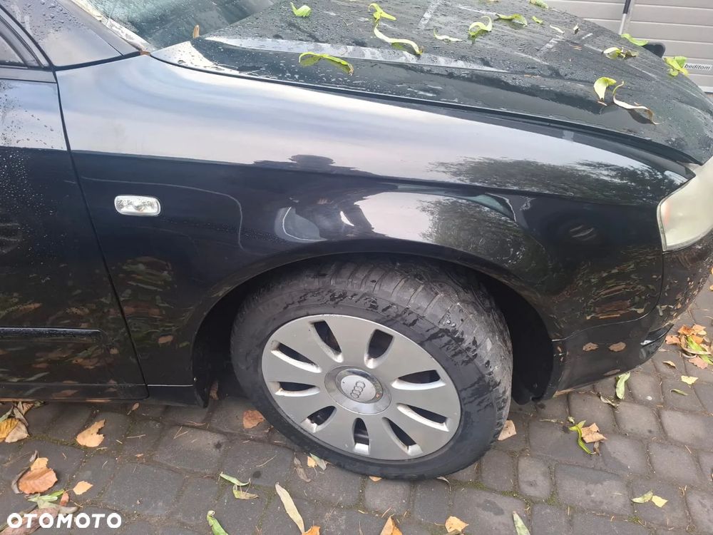 Audi A4 B7 błotnik przód przedni  prawy LY9B - 1