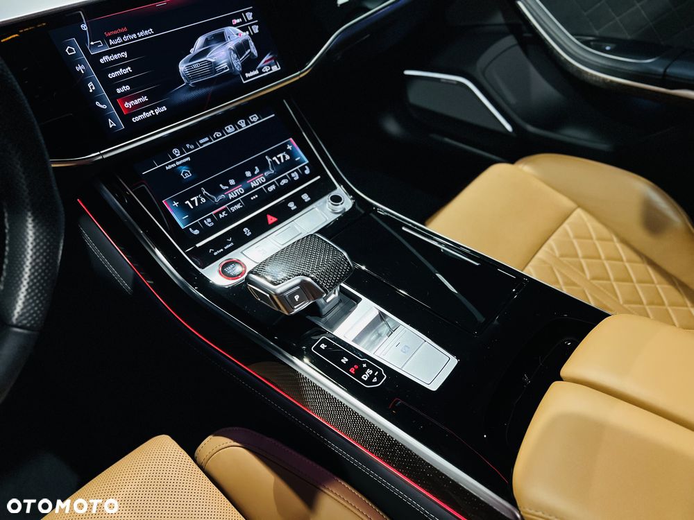 Audi S8 TFSI quattro tiptronic - 25