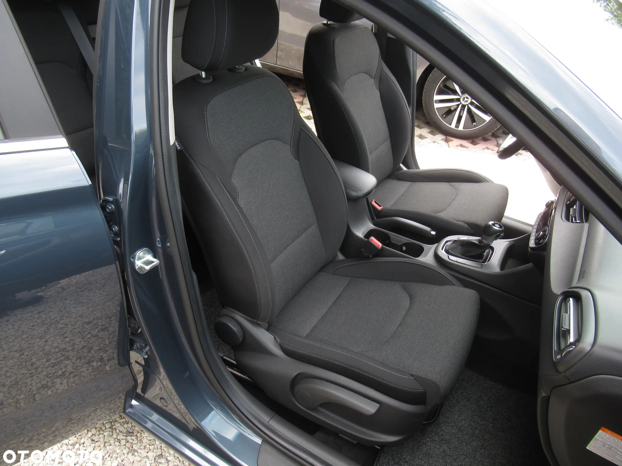 Hyundai i30 1.5 T-GDI 48V Comfort DCT - 10