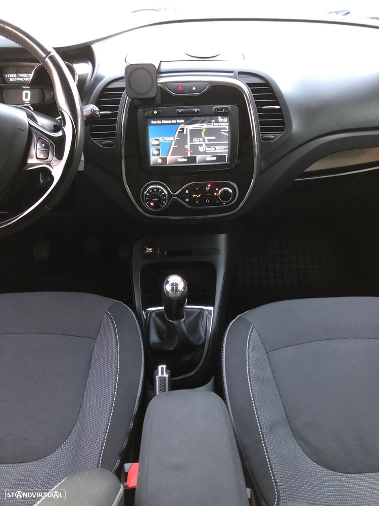 Renault Captur 1.5 dCi Exclusive - 21