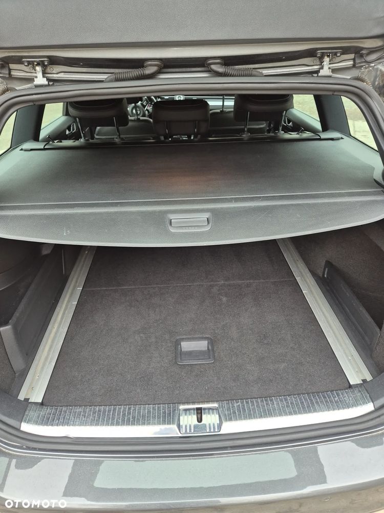 Volkswagen Passat 2.0 TDI (BlueMotion Technology) Comfortline - 17