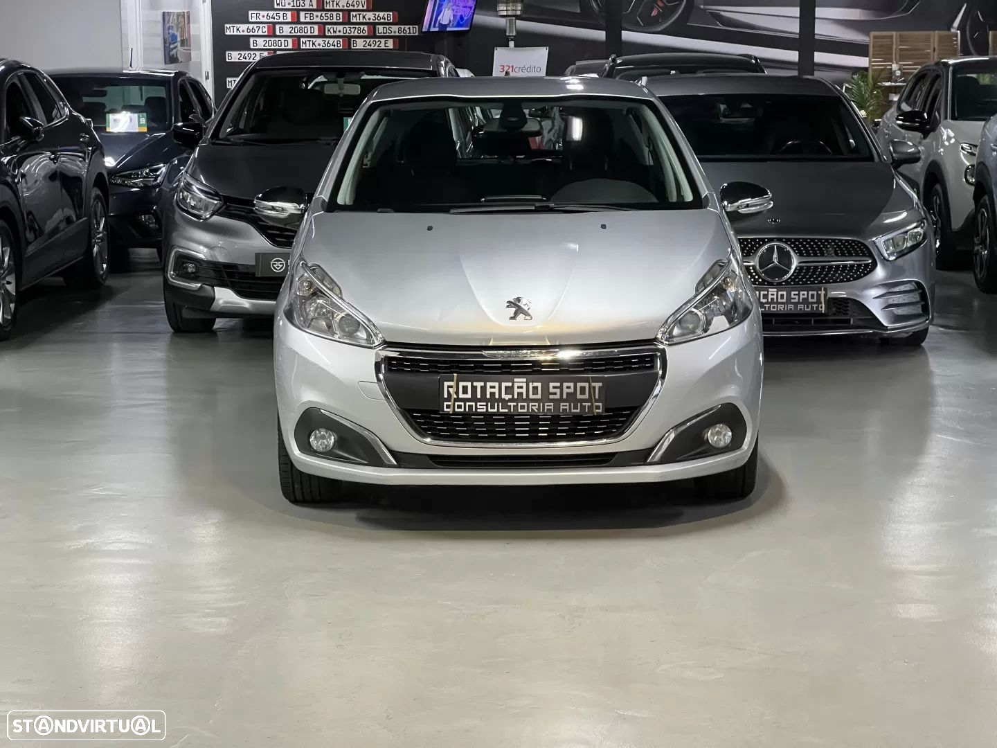 Peugeot 208 1.2 PureTech Allure - 2